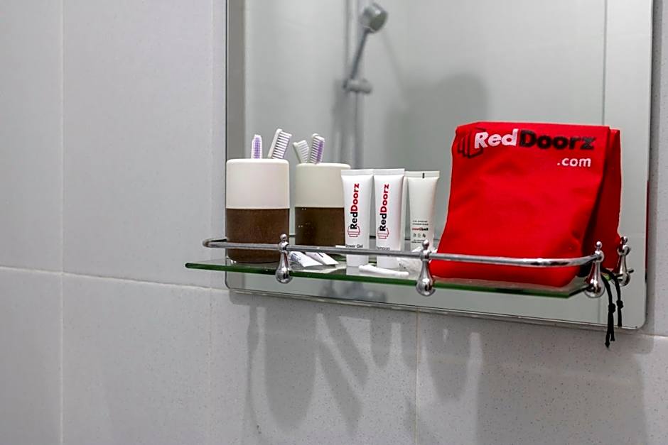 KoolKost at Poppies Lane Street - Minimum stay 30 nights