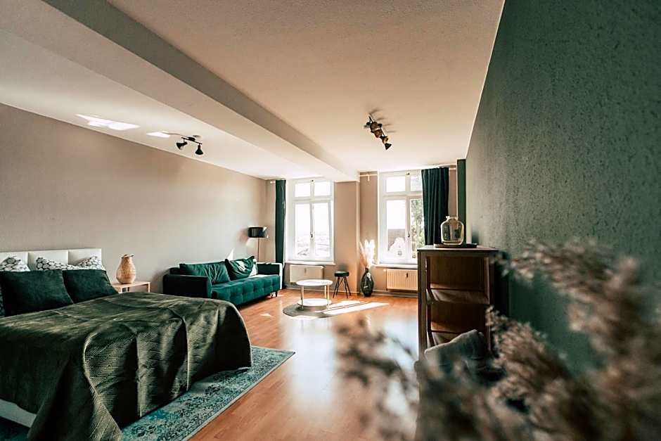 Luga Homes - Stadthaus