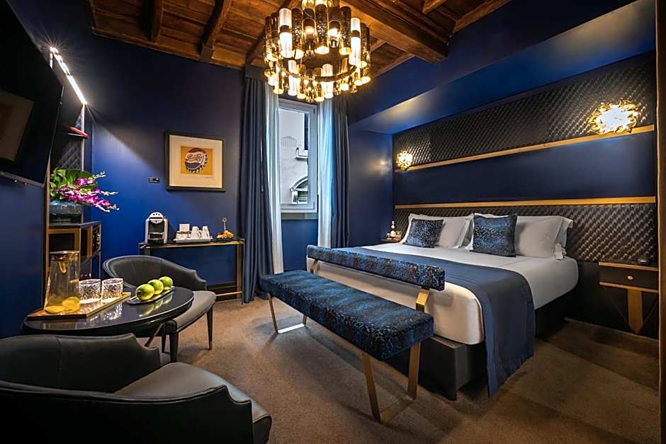Torre Argentina Relais - Residenze di Charme