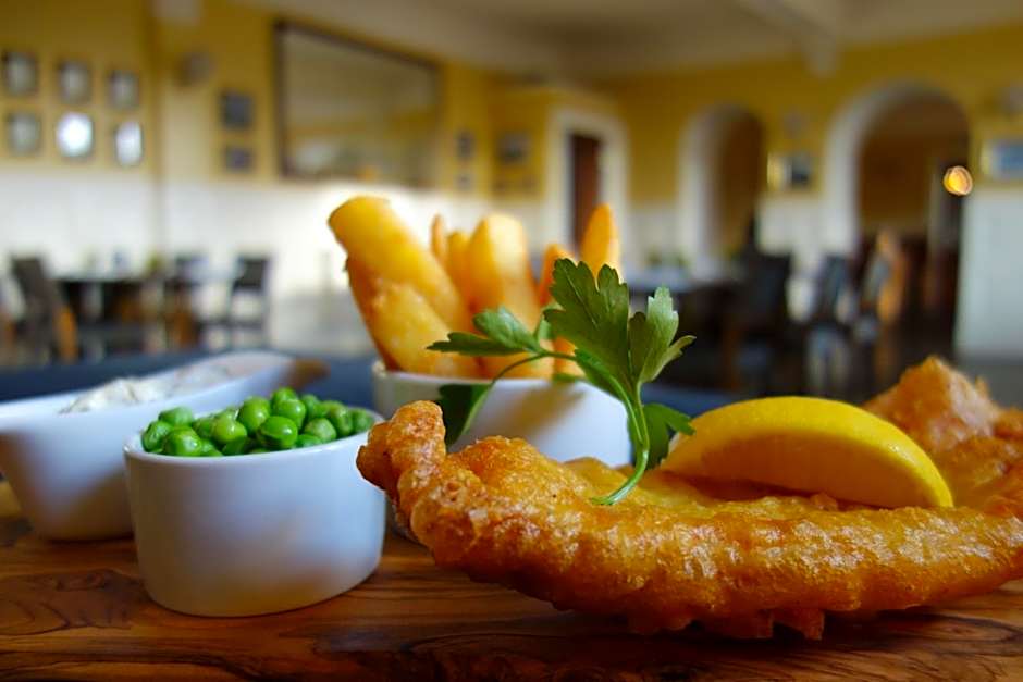 Kilmarnock Arms Hotel