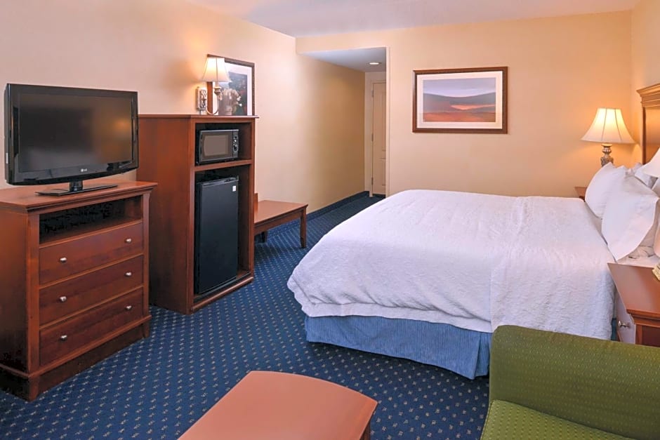 Hampton Inn By Hilton & Suites Fredericksburg South, Va