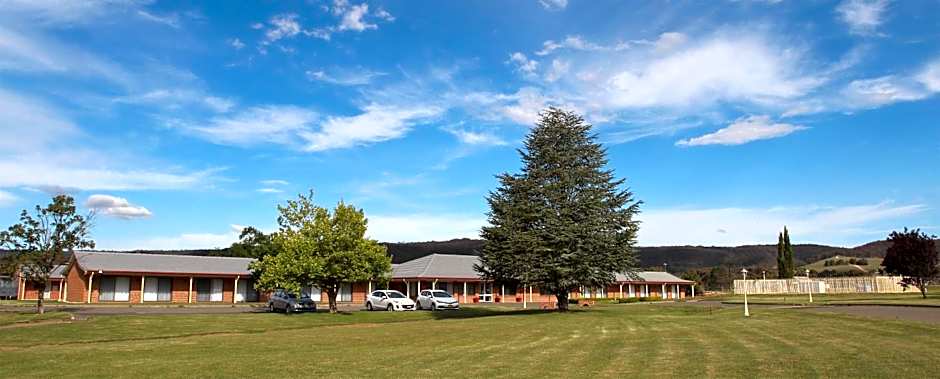 Bushman's Motor Inn