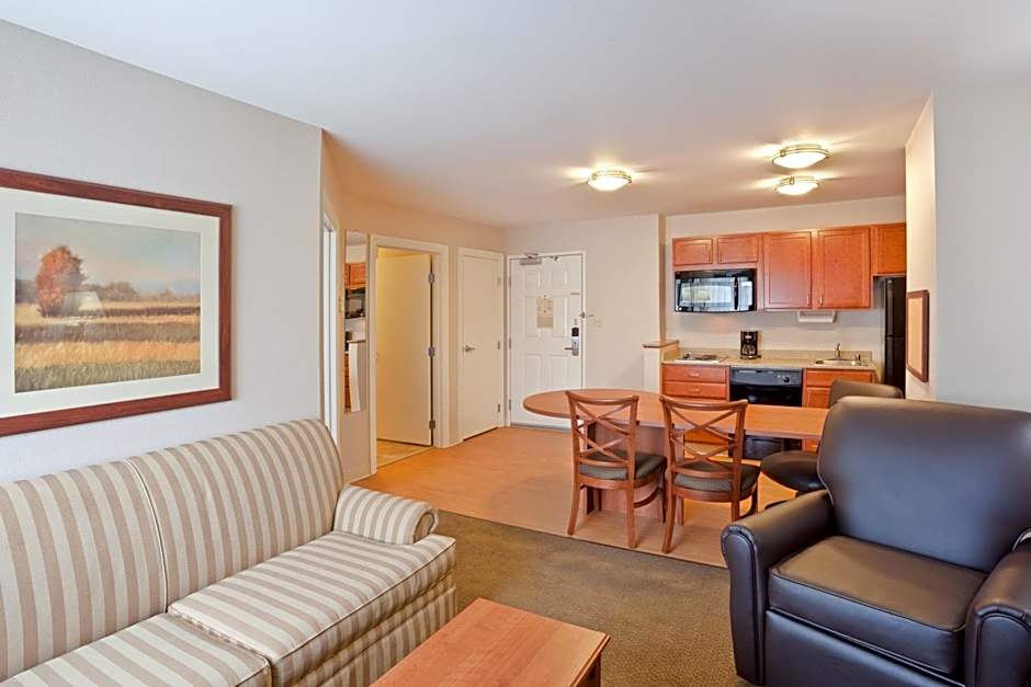 Candlewood Suites Oak Harbor By IHG