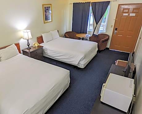 Queen Room with Two Queen Beds