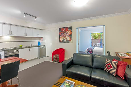 1-Bedroom Apartment