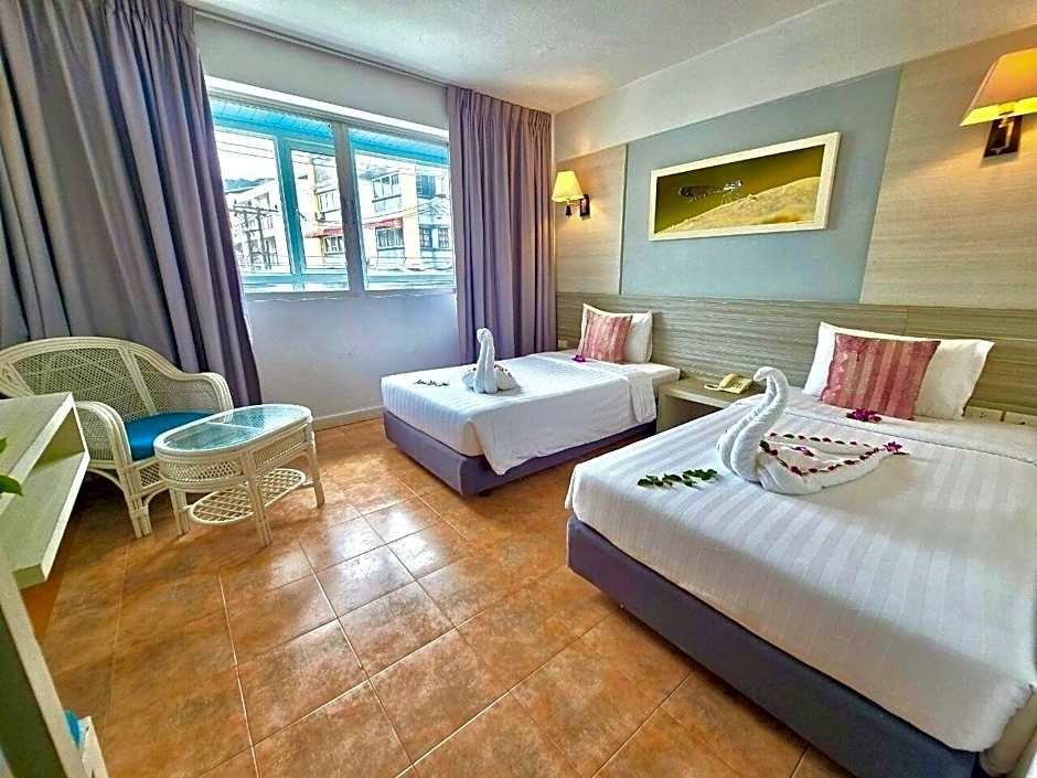 ON Hotel Phuket - SHA