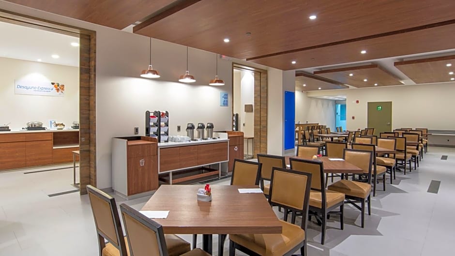 Holiday Inn Express Mexico Basilica By IHG