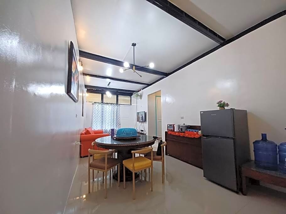 Cebu City Unit2 Spacious 2BR near SM Seaside NuStar Ocean Park Dynamic Herb Anjo
