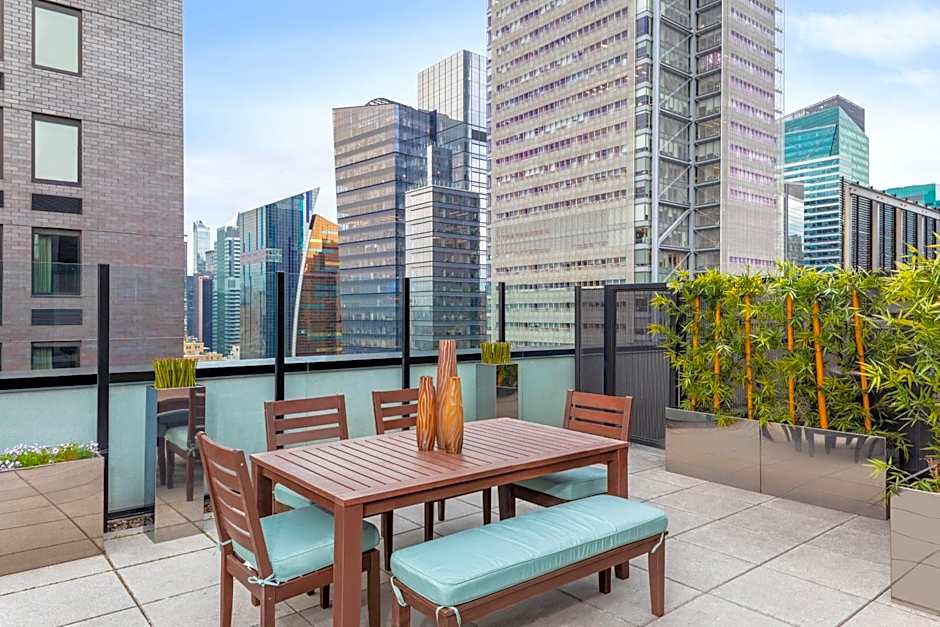 Element New York Times Square West