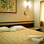 Plaza Inn Week Inn