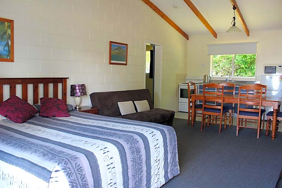 Fairy Springs Motel