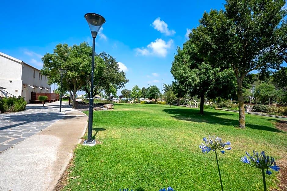 Keshet Yehonatan Country Lodging