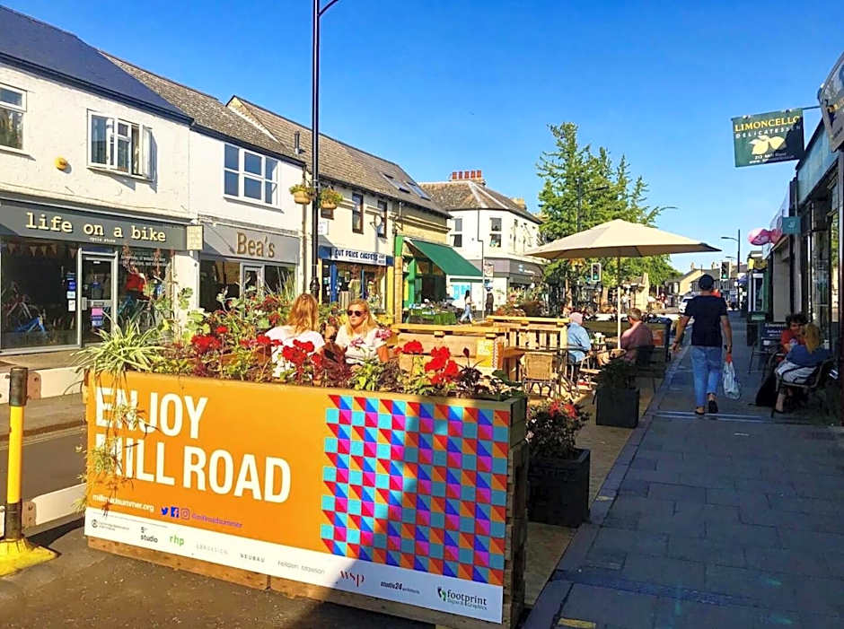 Cosy Loft Apartment Just Off Vibrant Mill Rd CB1 - Walk to Station and City Centre