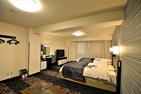 Twin Room - Non-Smoking