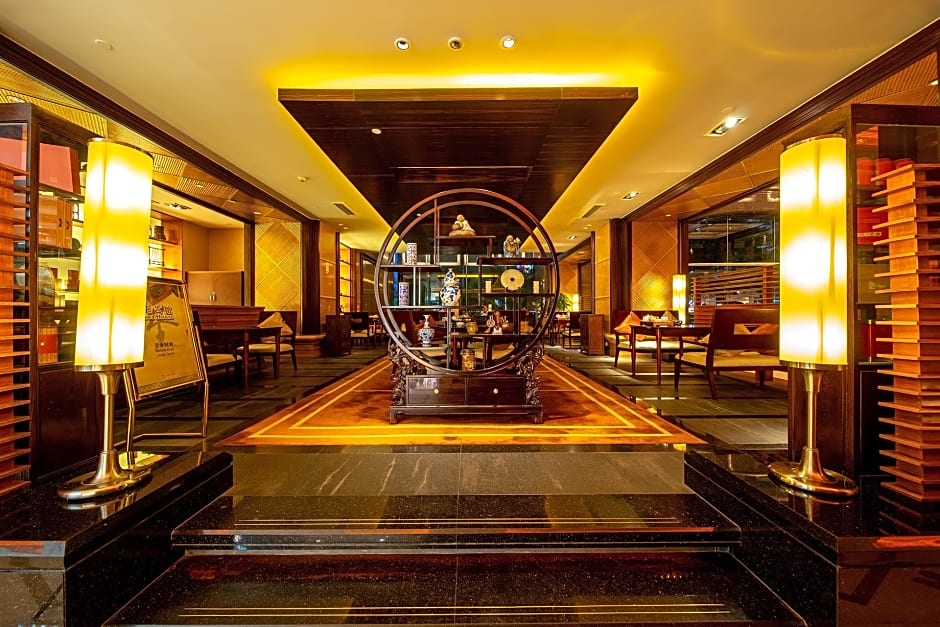 Grand International Hotel
