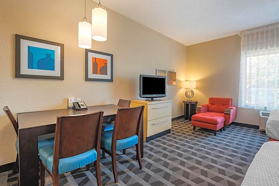 TownePlace Suites by Marriott Vincennes