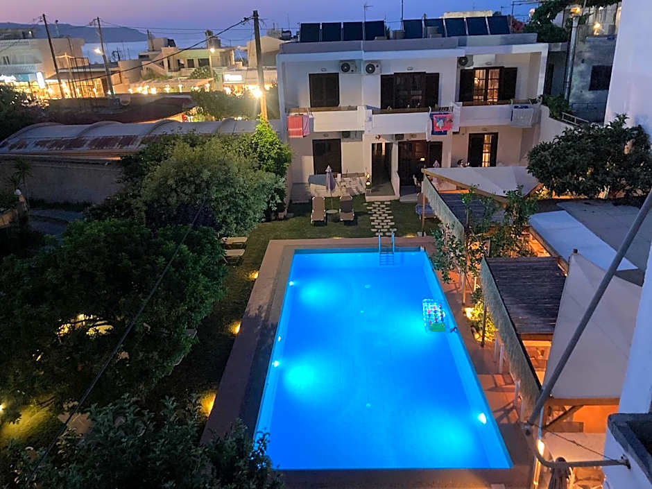 Tree of Life Art Hotel