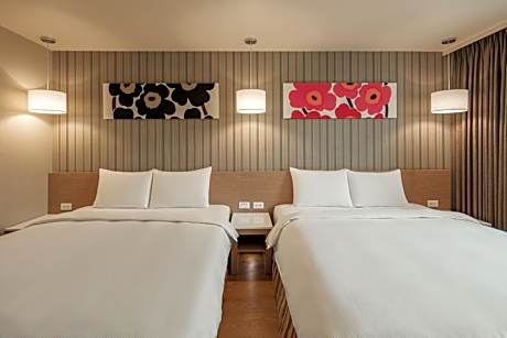 Exquisite Quadruple Room