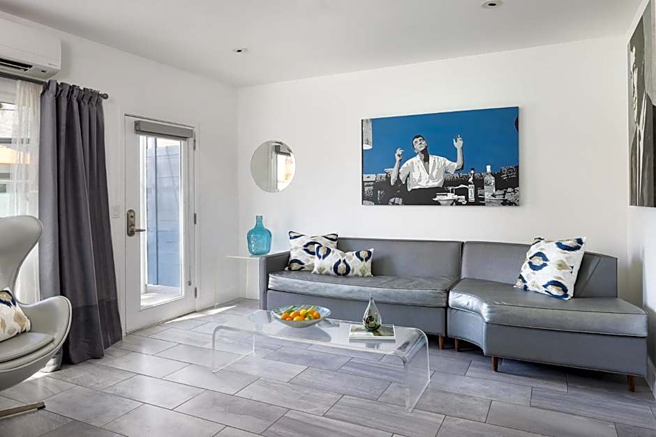 The Palm Springs Hotel