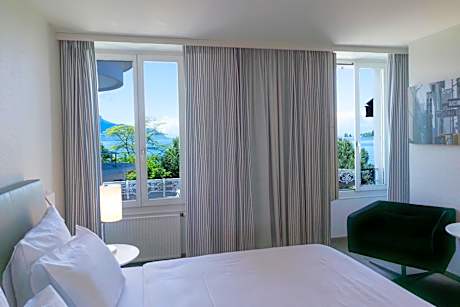 Superior Double Room with Lake View