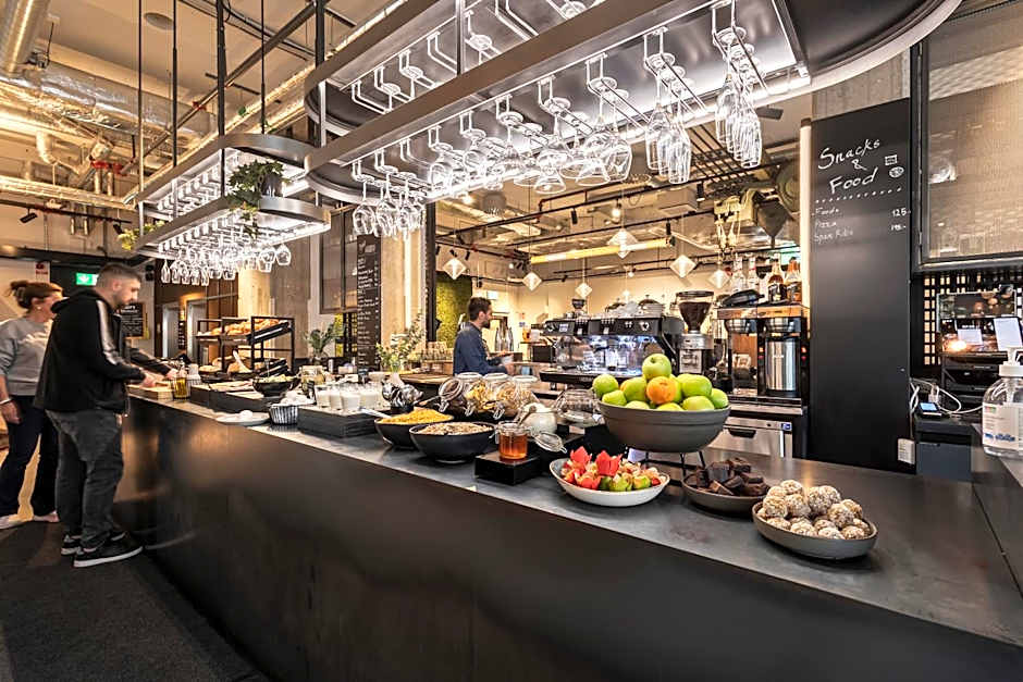 Unity Hammarby Sjöstad - A Studio Hotel