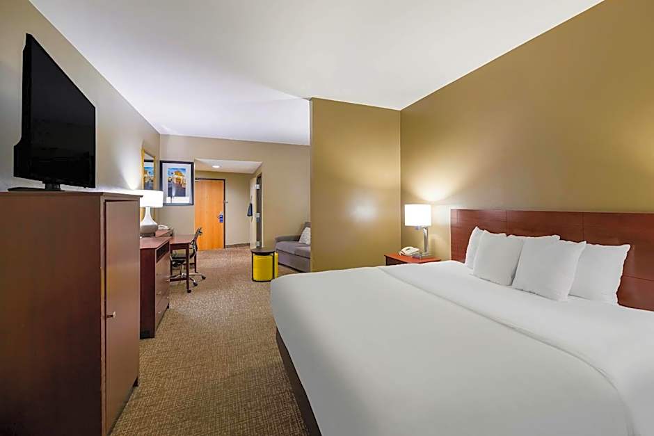 Comfort Suites El Paso