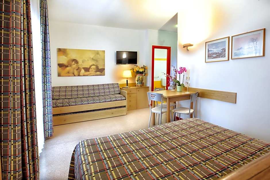 Daina Residence