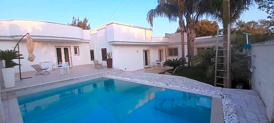 Villa con piscina Aria di sole