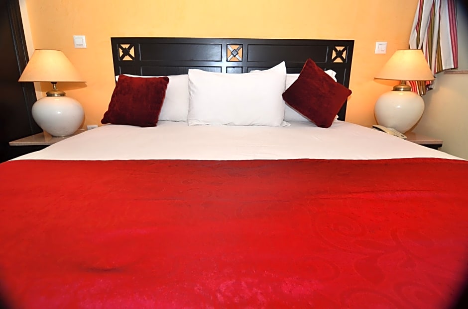 Golden Beach Appart'hotel