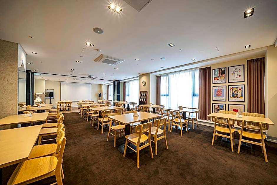 Gwangju H1 Hotel