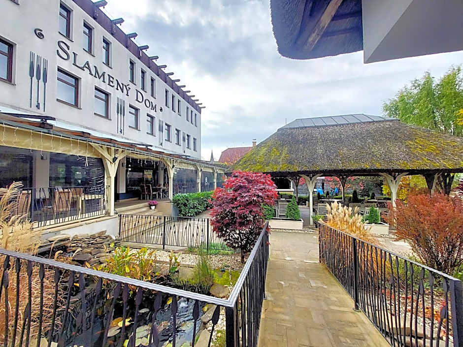 Hotel Slamený Dom & SPA