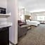 La Quinta Inn & Suites by Wyndham Jackson/Cape Girardeau