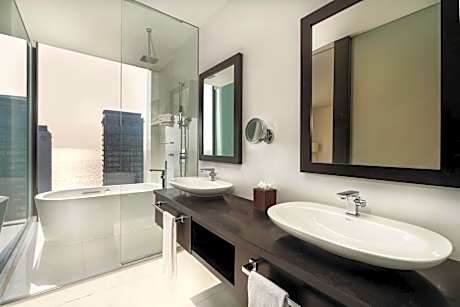 Premium Room - Enjoy 15% OFF on Food & Beverage