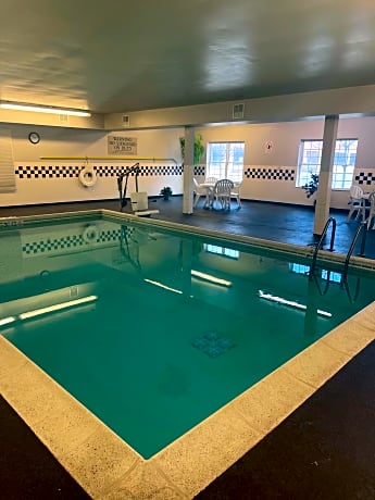Country Inn & Suites by Radisson, Elgin, IL