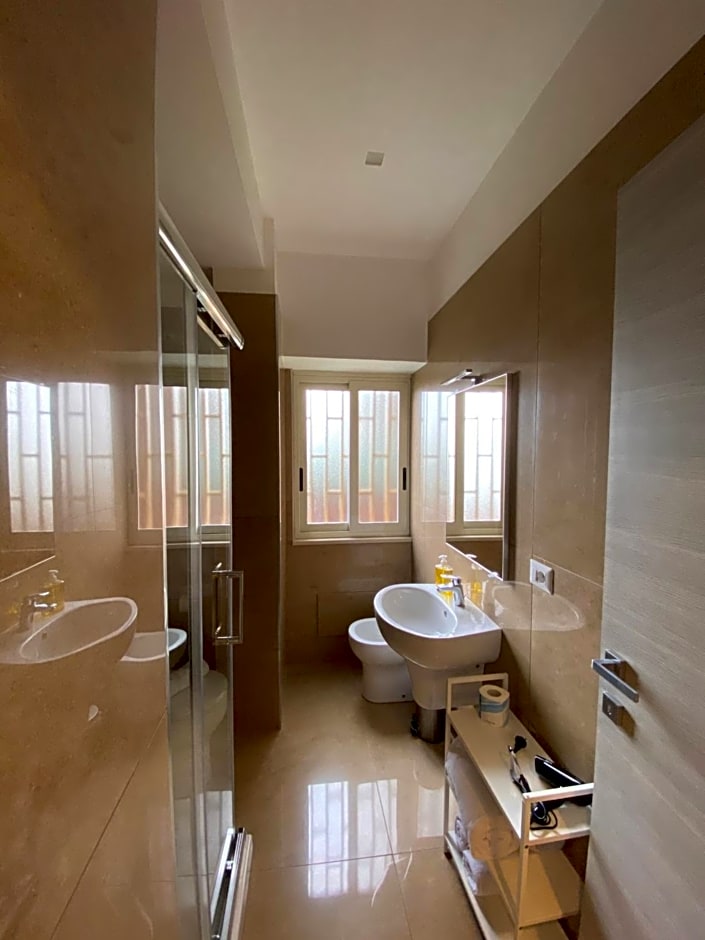 MDC LUXURY ROOMS NAPLES