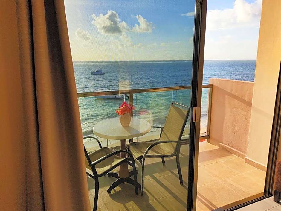 Hacienda Morelos Beachfront Hotel
