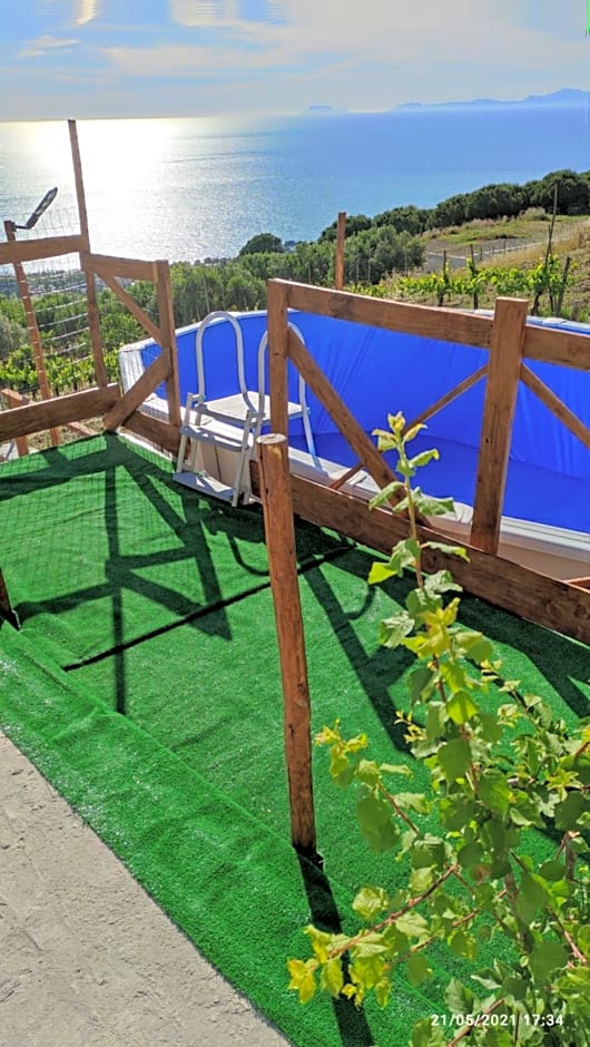 Una terrazza sul mare