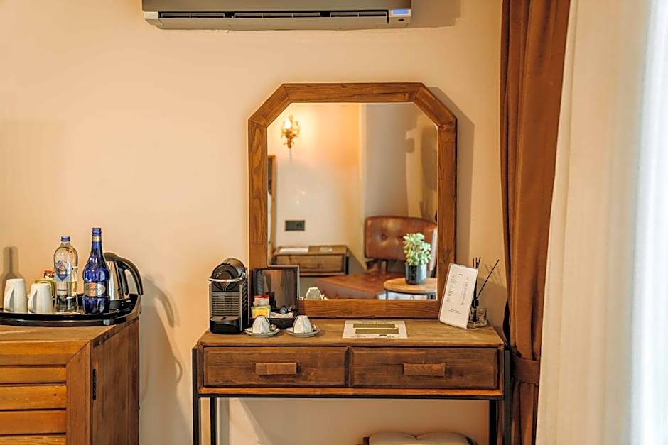 Doors Urla Hotel & Bungalows