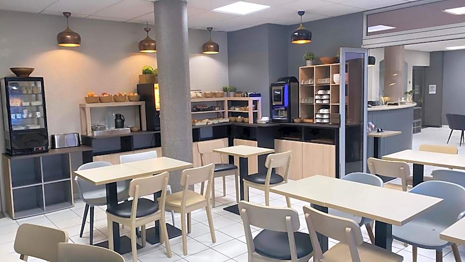 B&B HOTEL Sete Centre Gare