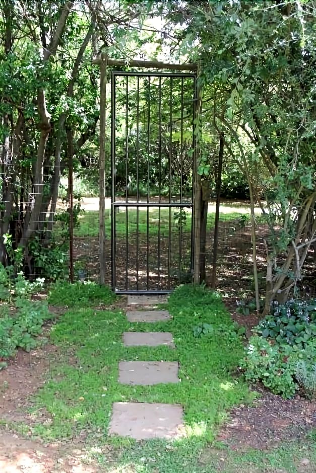 Glenda S Guest Suites