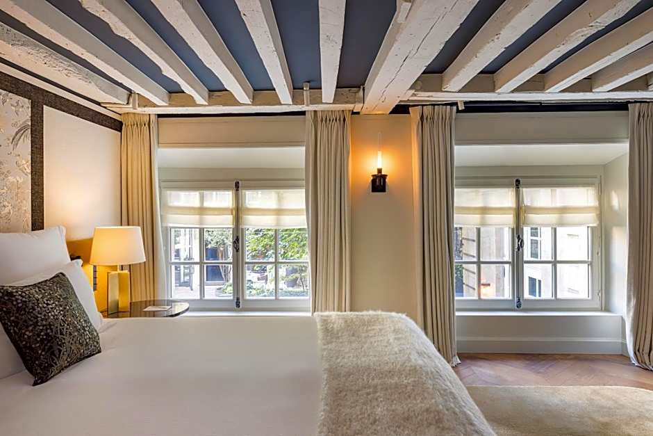 Le Pavillon de la Reine & Spa, Place des Vosges