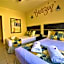Hotel 12 BEES by Kavia