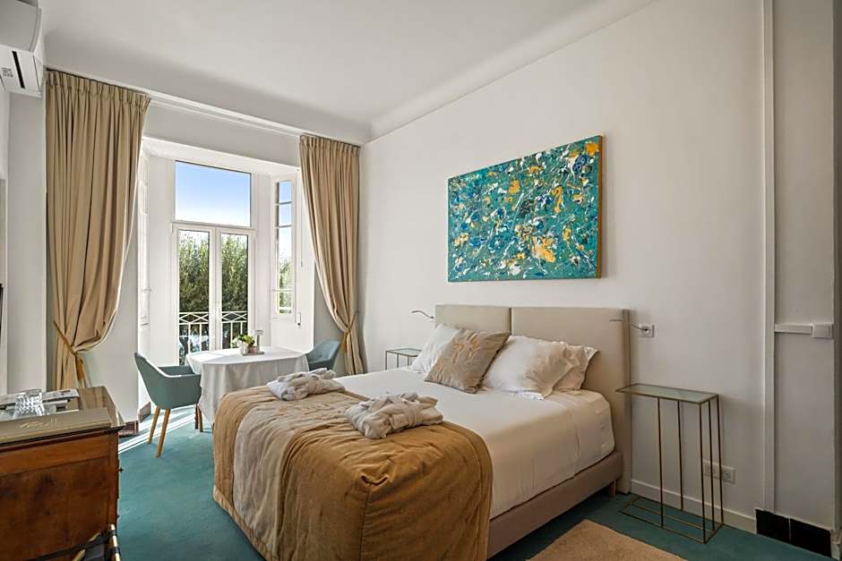 Hôtel Le Roquebrune