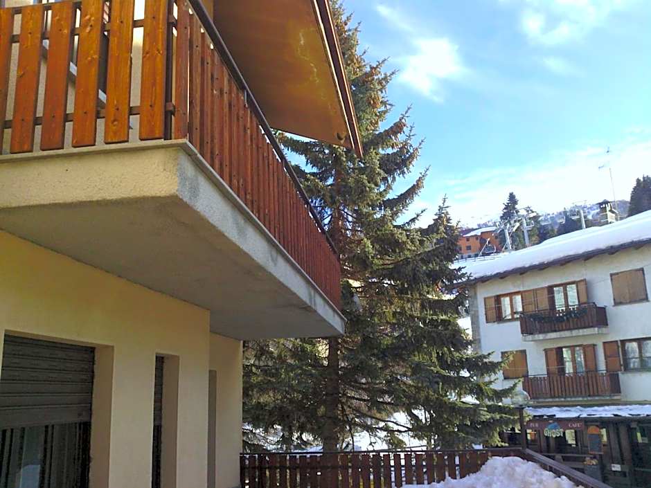 Hotel Savoia Debili