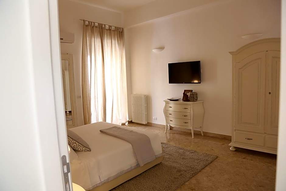 Dimi House