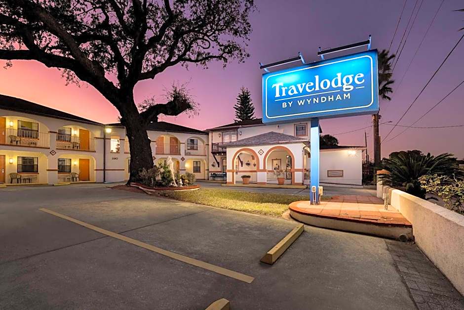 Travelodge by Wyndham Suites St Augustine