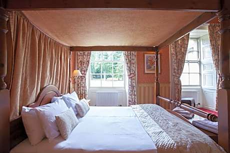 Double Room with Four Poster Bed