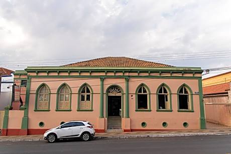Hotel Descalvado