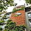 Green Hotel