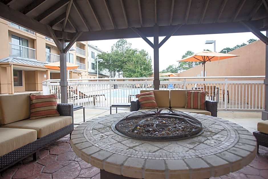 Courtyard by Marriott Memphis East/Bill Morris Parkway